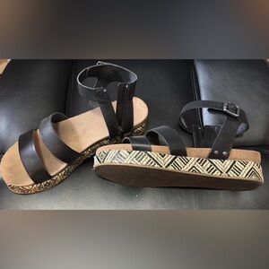 Maurice’s Black Strappy Sandals size 9.5